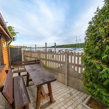 Od Strony Ulicy Kajki, * Mikołajki