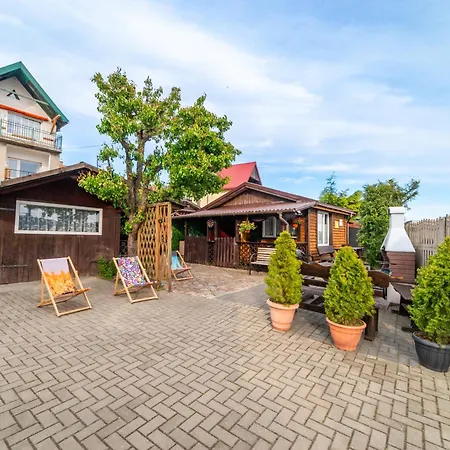 Od Strony Ulicy Kajki, *